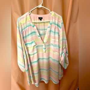 Torrid Size 5 Blouse. NWOT